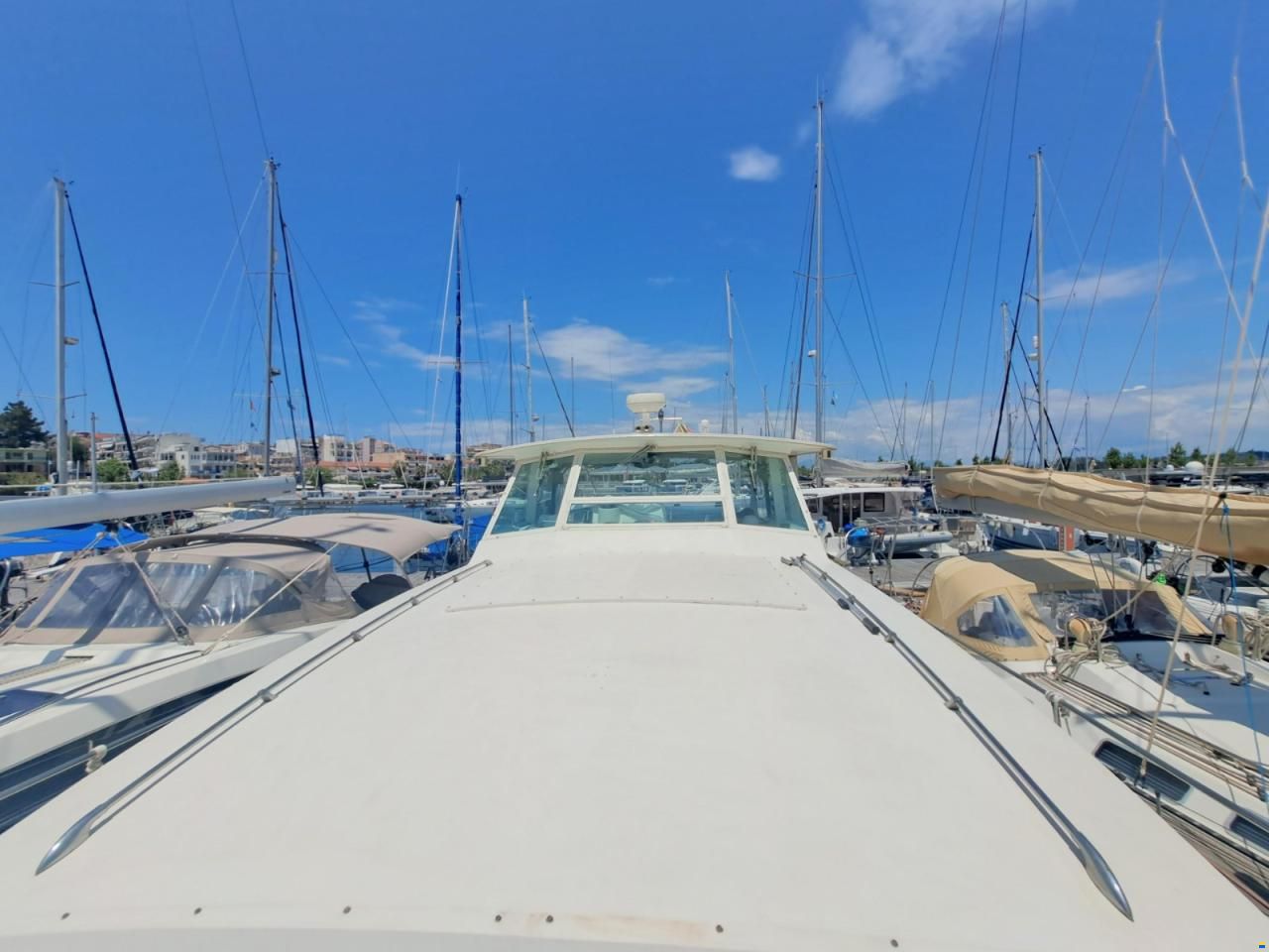 Bertram 42
