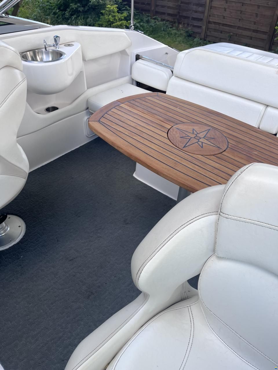 Regal 2250 Cuddy