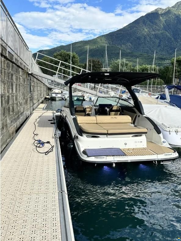 Sea Ray 260 SLX