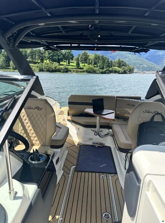 Sea Ray 260 SLX
