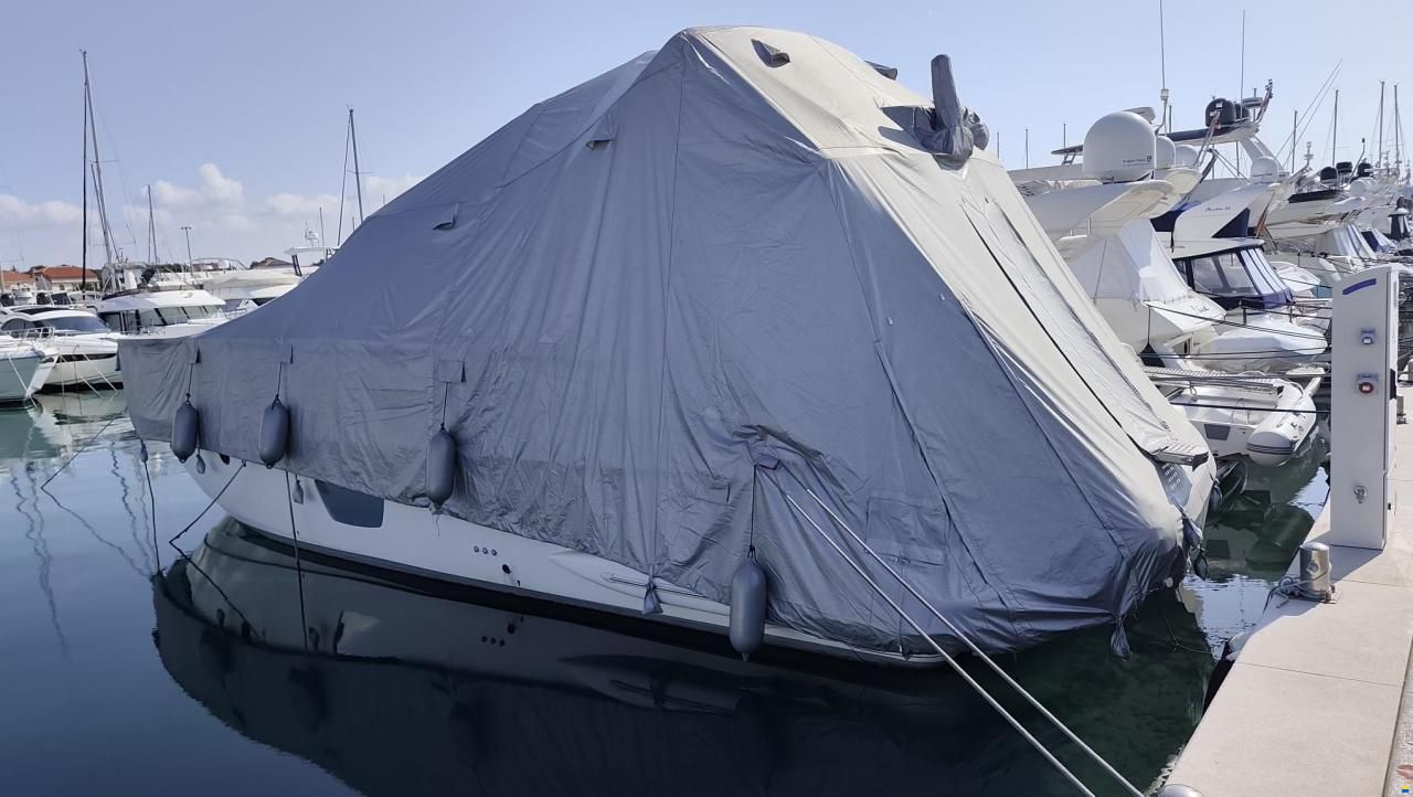 Azimut 47