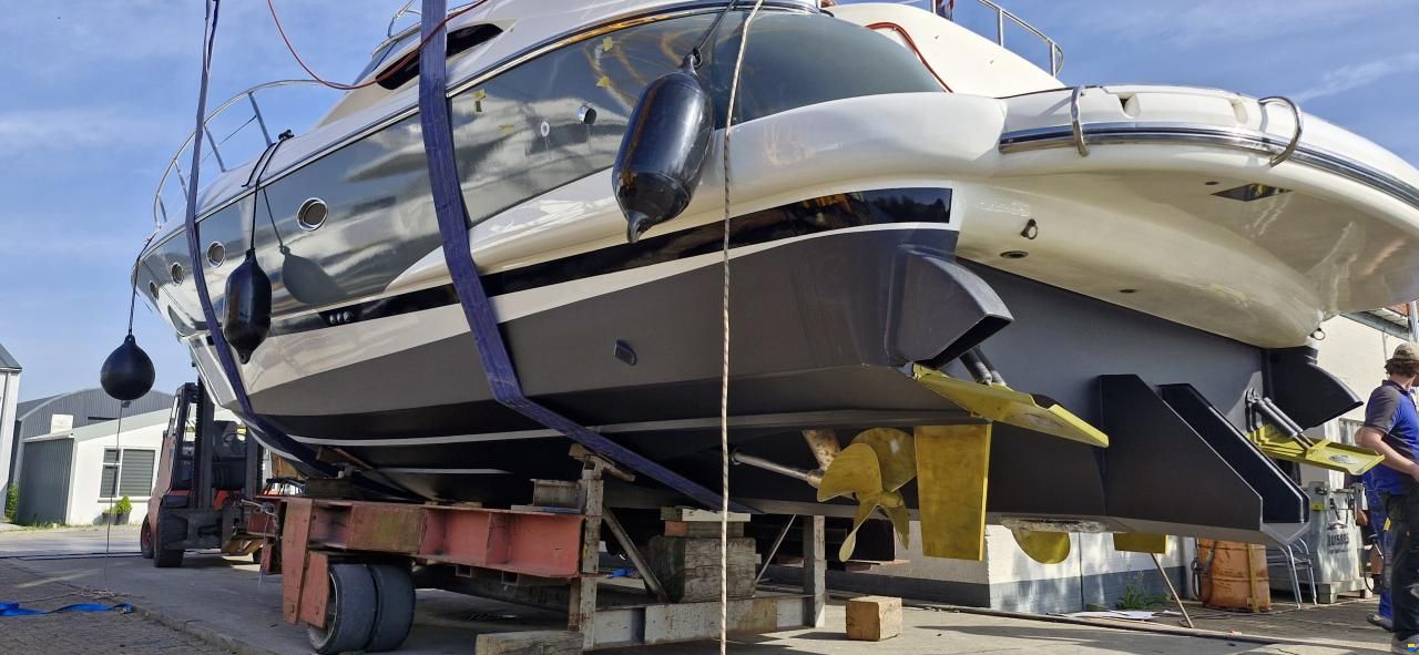 Sunseeker Camargue 44