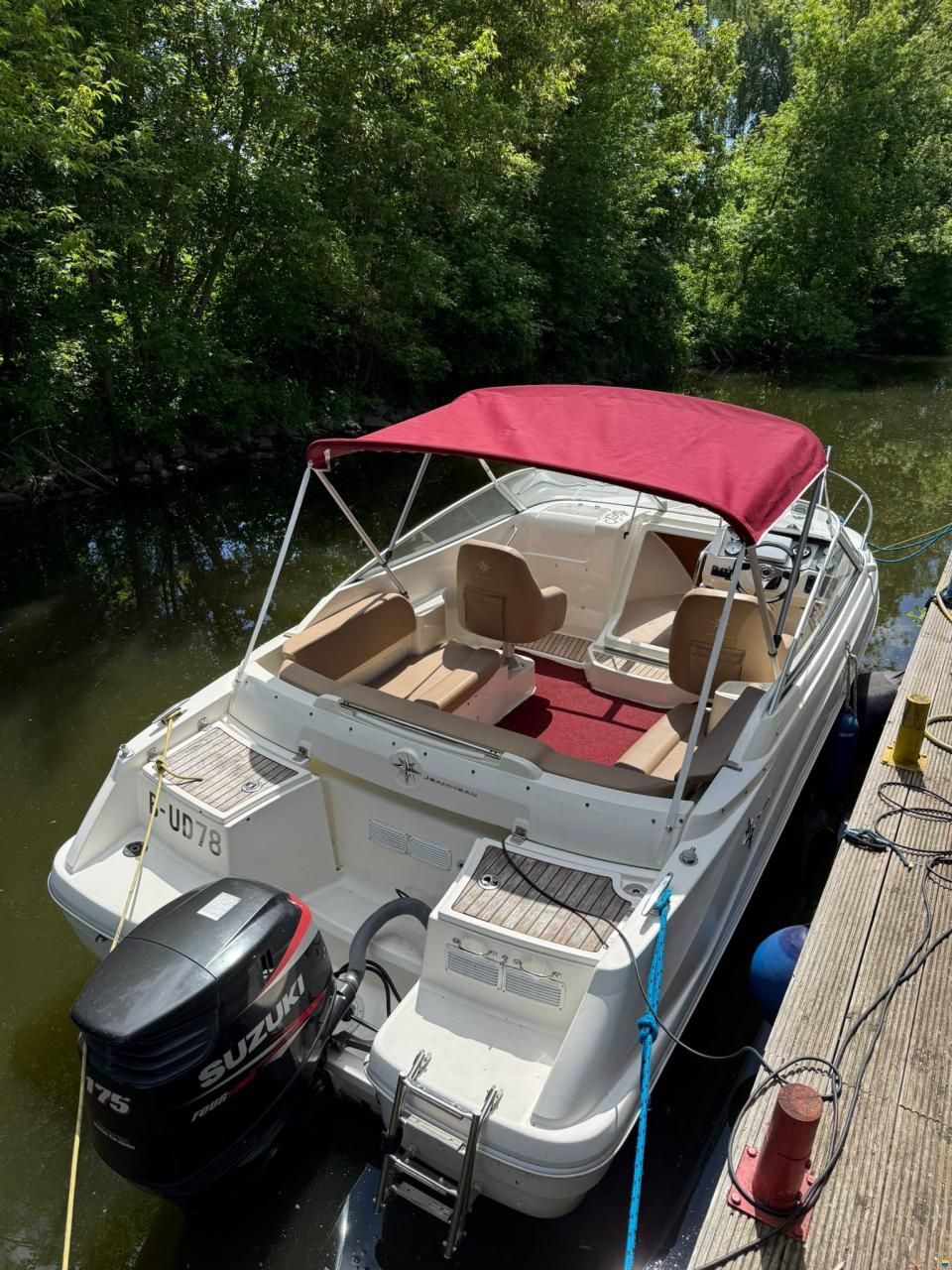 Jeanneau Cap Camarat 6.5 DC