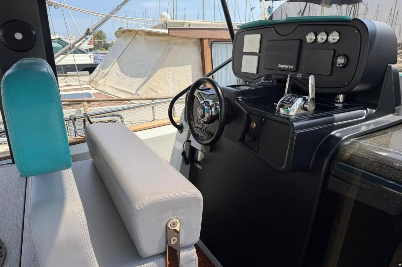 Allure 38