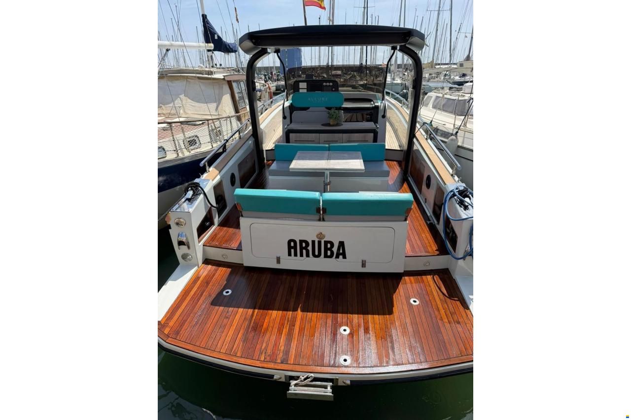 Allure 38