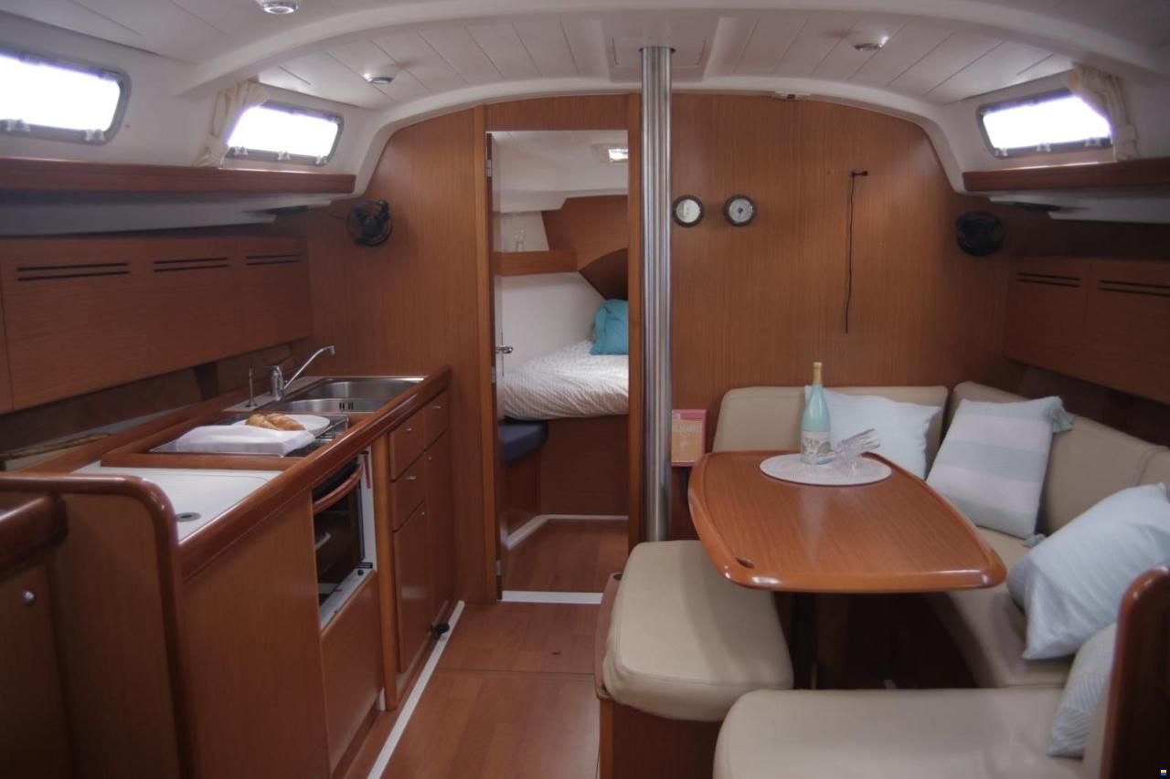 Beneteau Cyclades 43