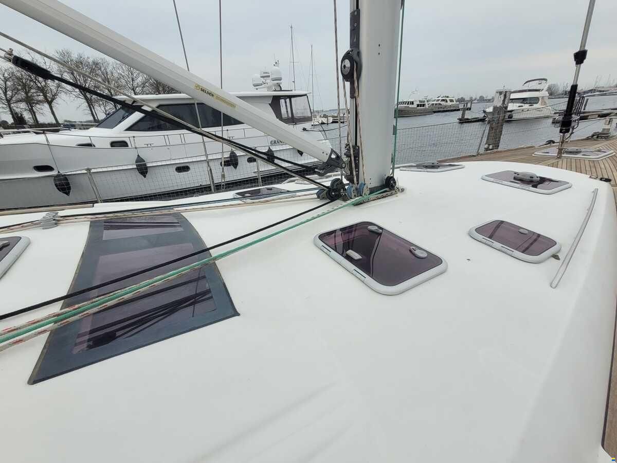 Beneteau Oceanis 54