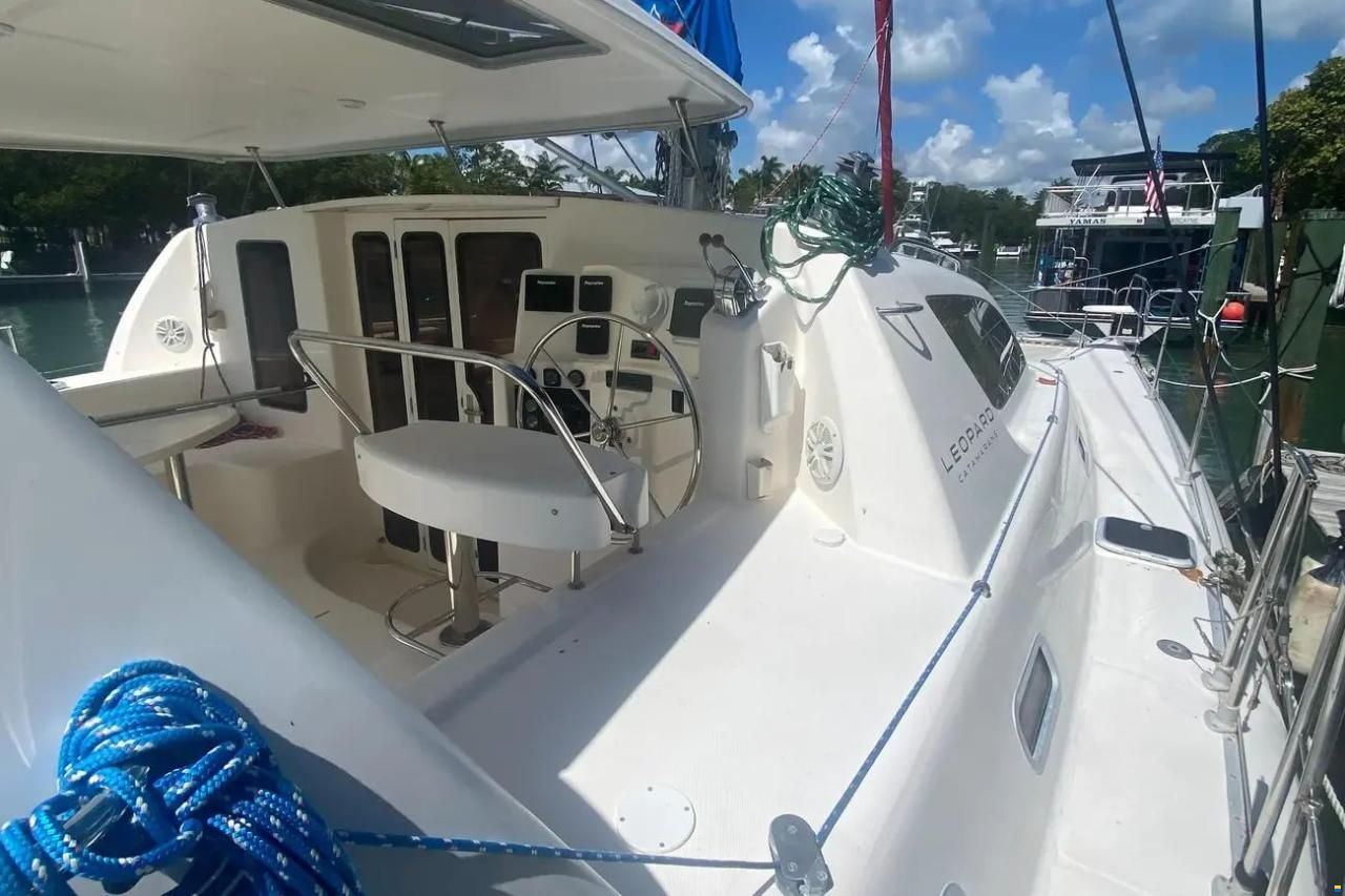 Leopard 38