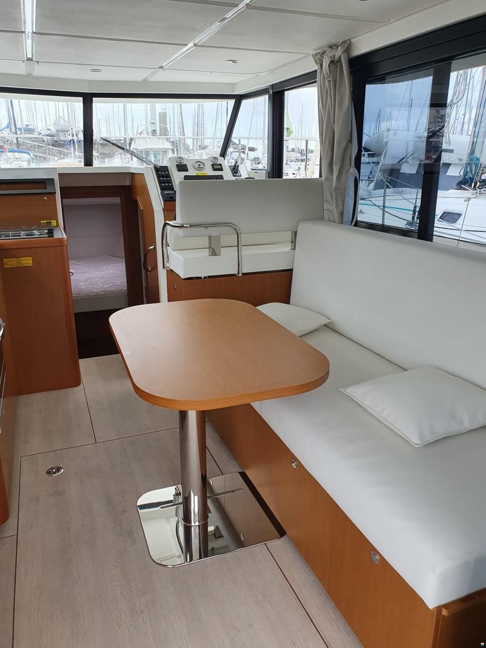 Beneteau Trawler 30