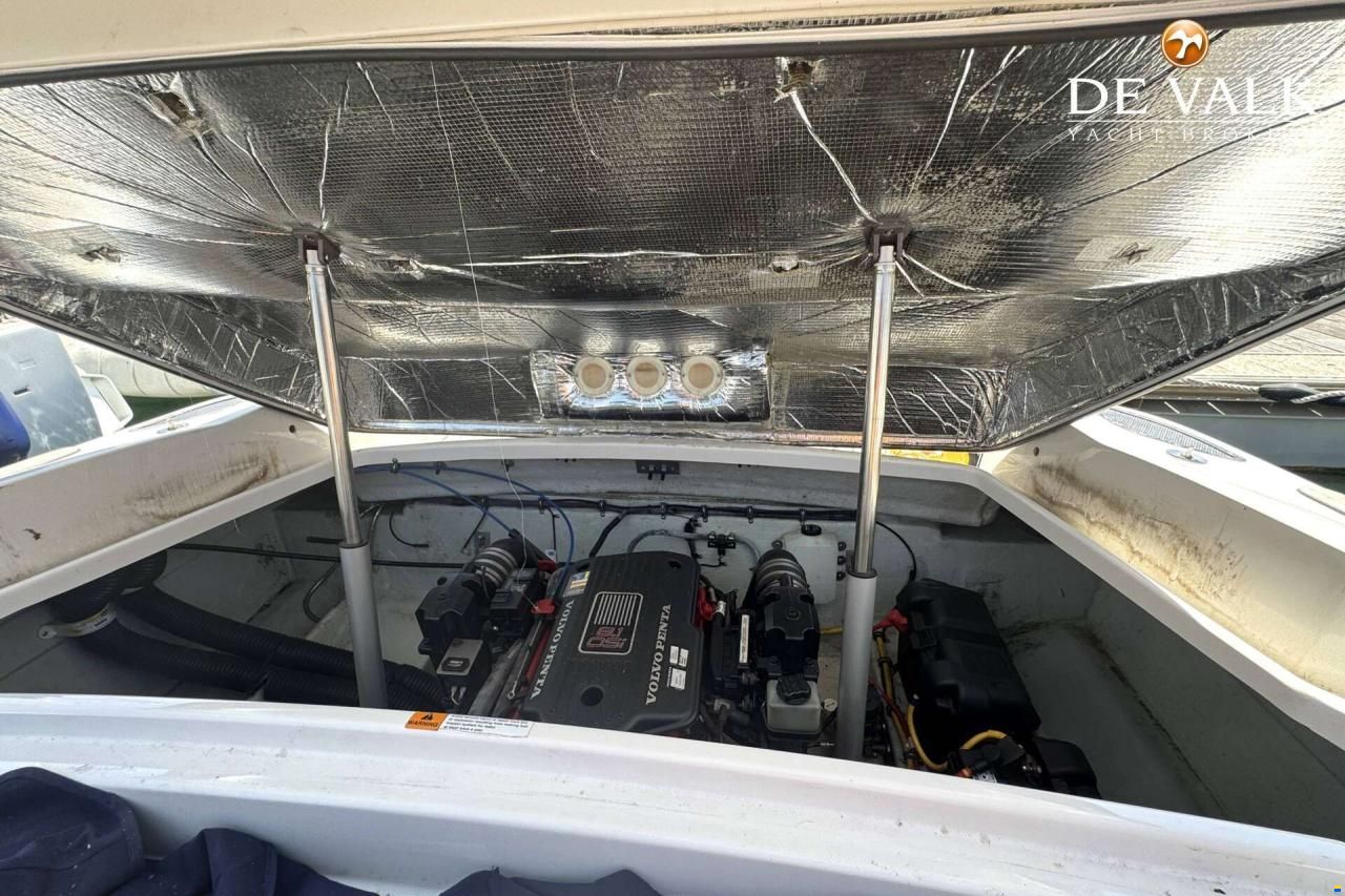 Chris Craft Corsair 28