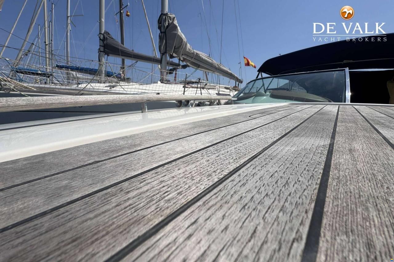 Chris Craft Corsair 28