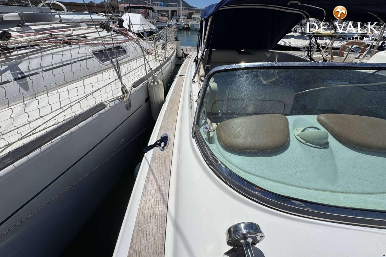 Chris Craft Corsair 28