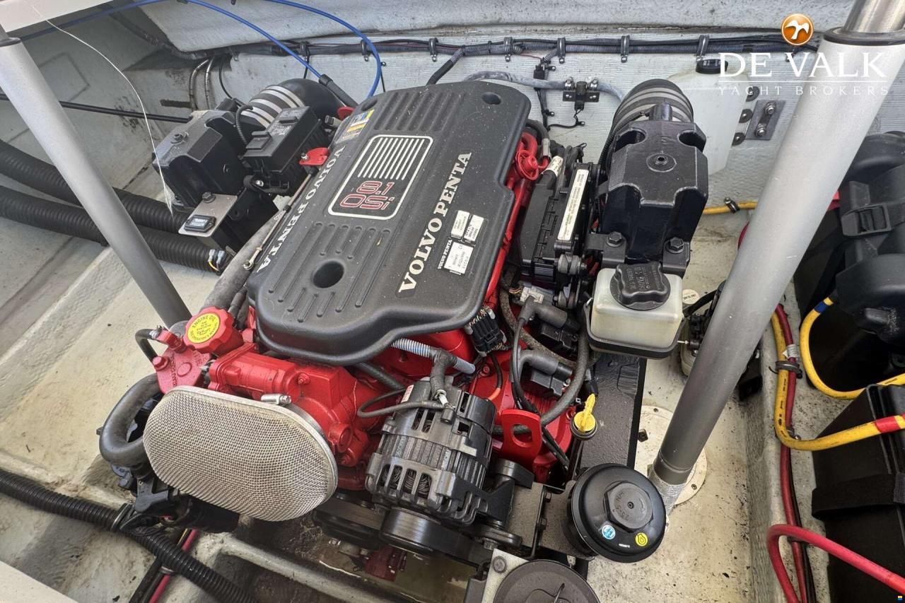 Chris Craft Corsair 28