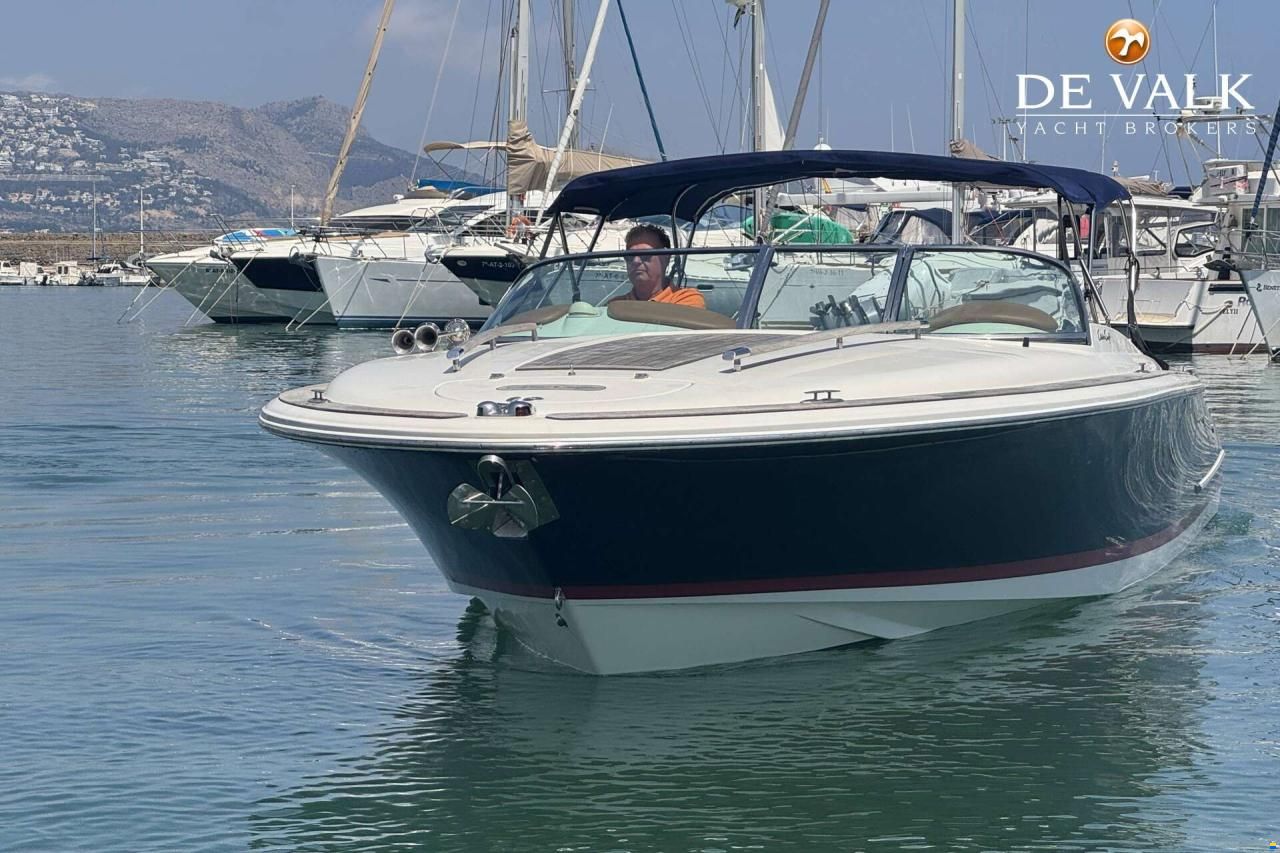 Chris Craft Corsair 28