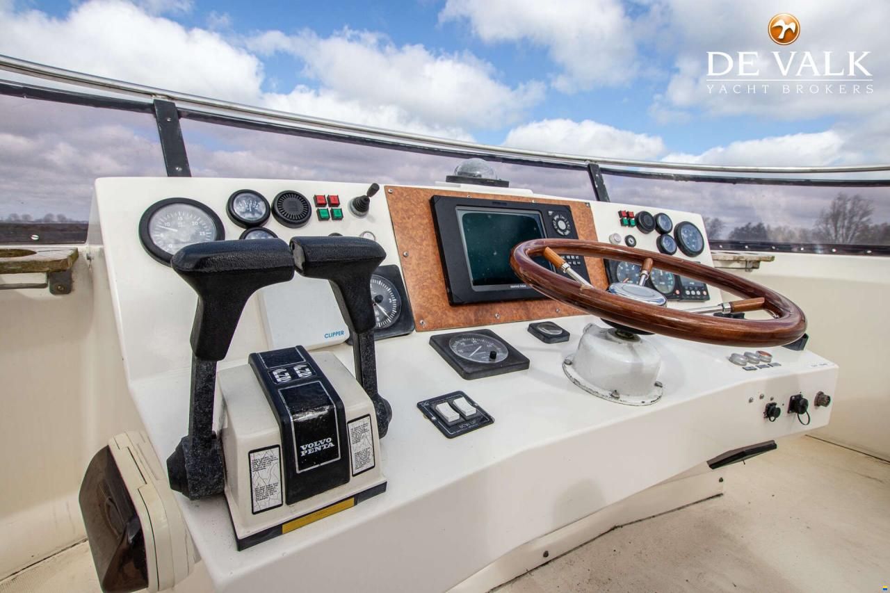 Neptunus 145 Flybridge