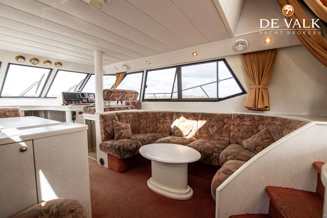 Neptunus 145 Flybridge