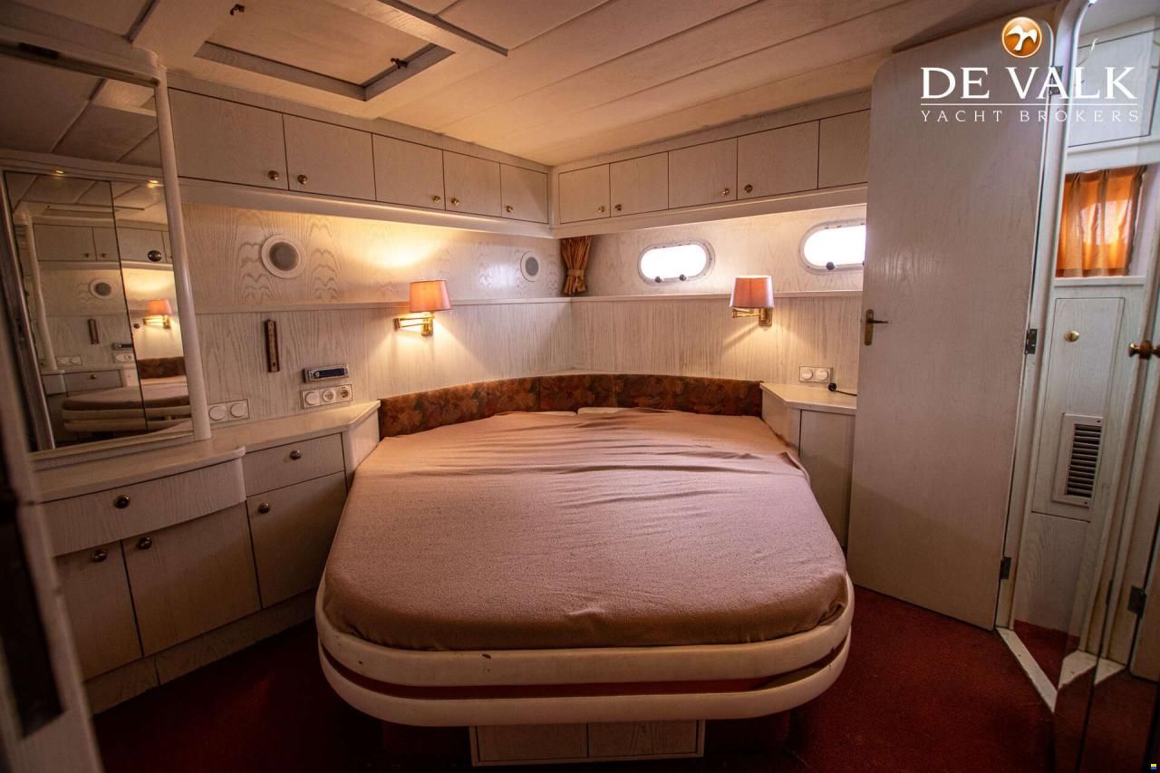 Neptunus 145 Flybridge