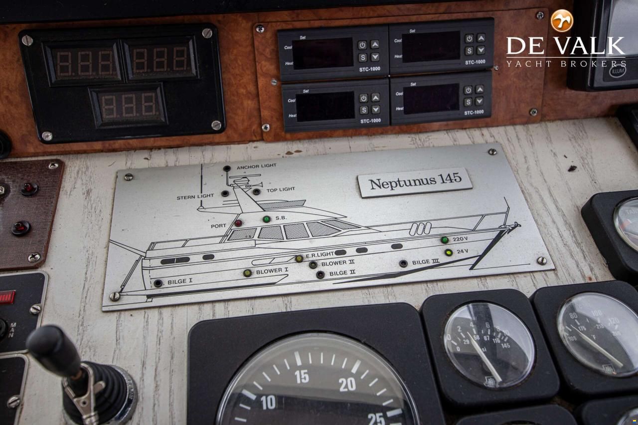 Neptunus 145 Flybridge