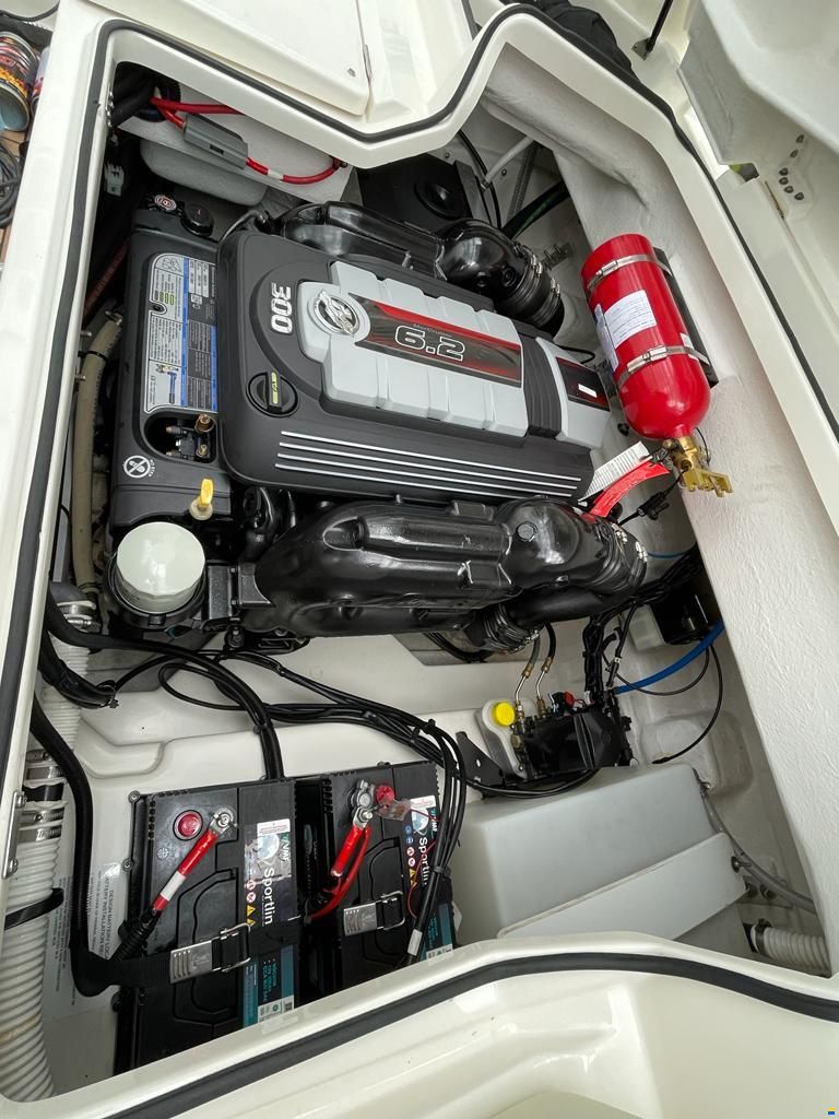 Bayliner 742 Cuddy R