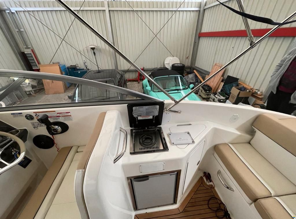 Bayliner 742 Cuddy R