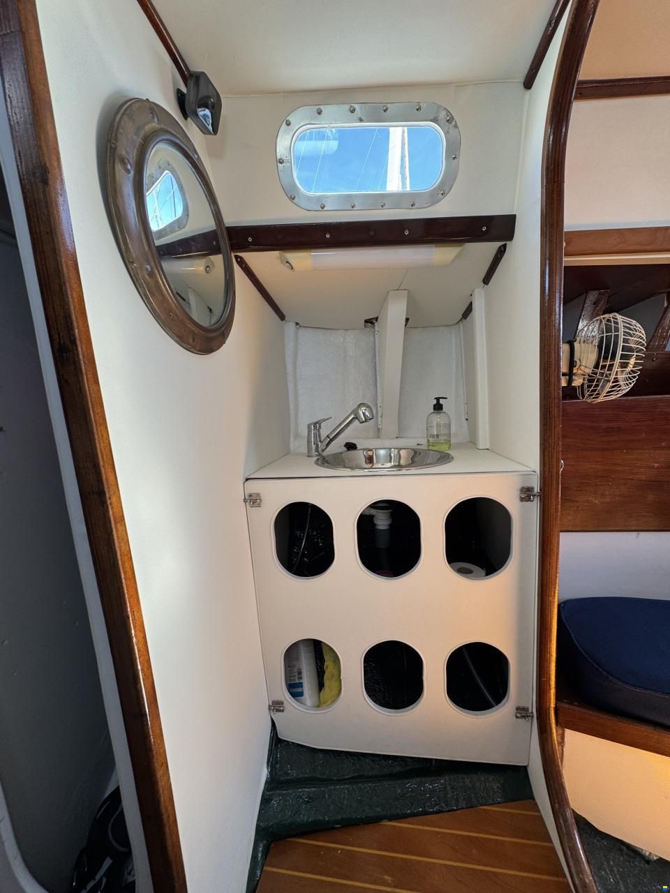 Tyler Boat Co Ohlson 38