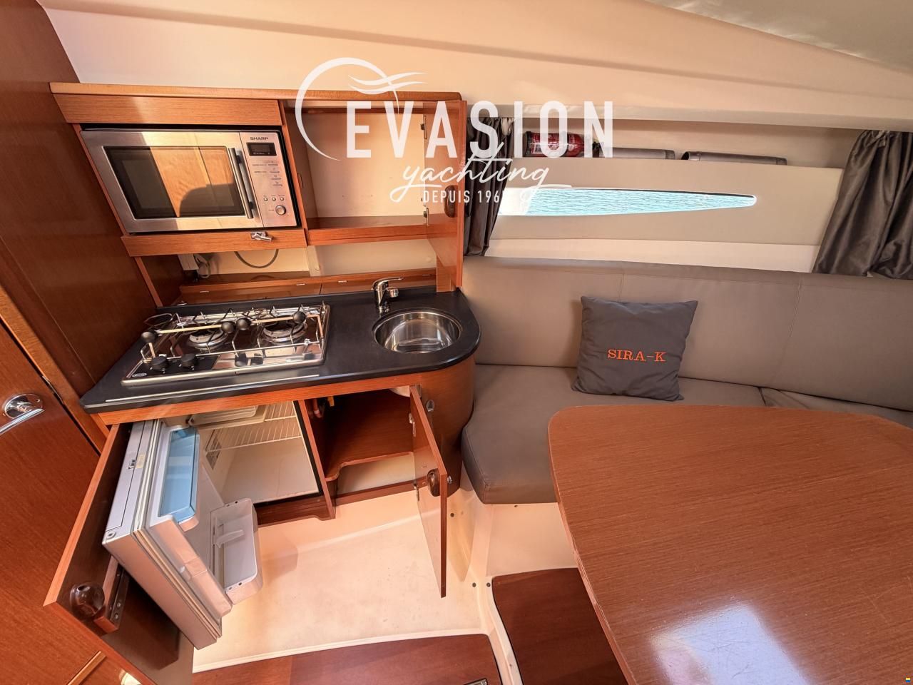 Jeanneau Leader 8