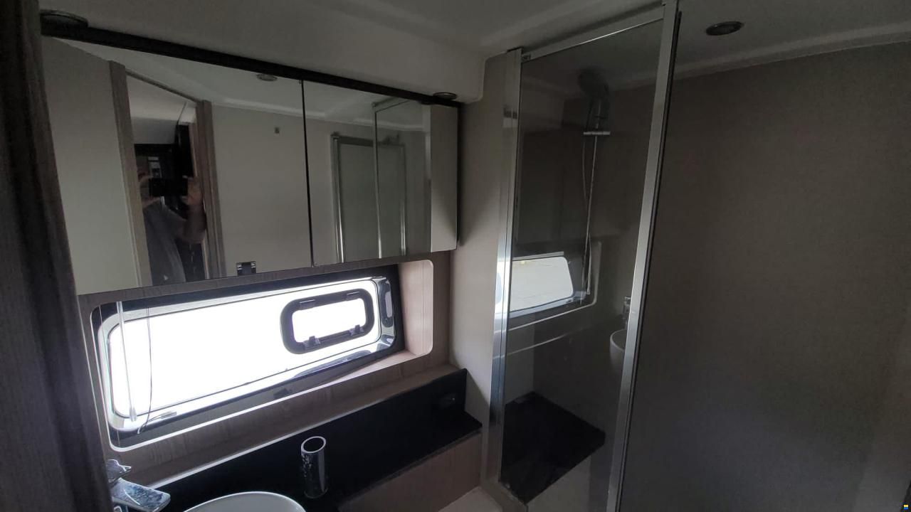 Azimut Atlantis 45