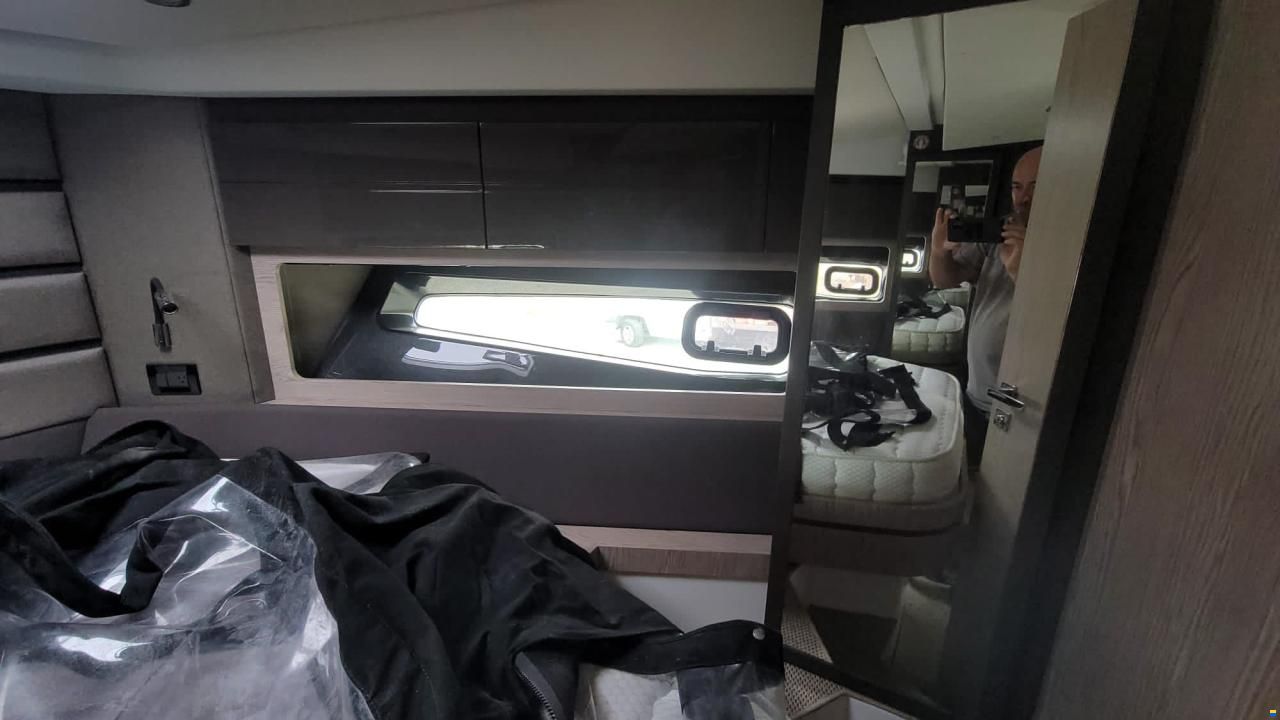 Azimut Atlantis 45