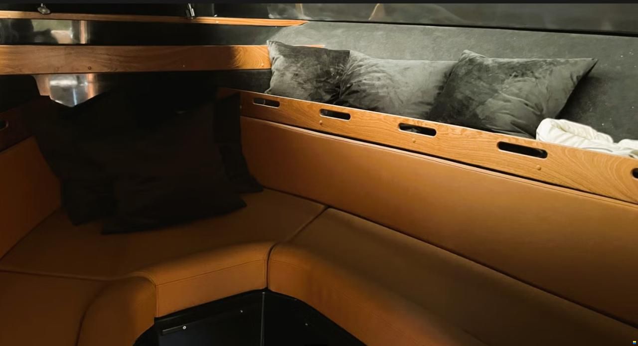 Modesty 33 SportCruiser