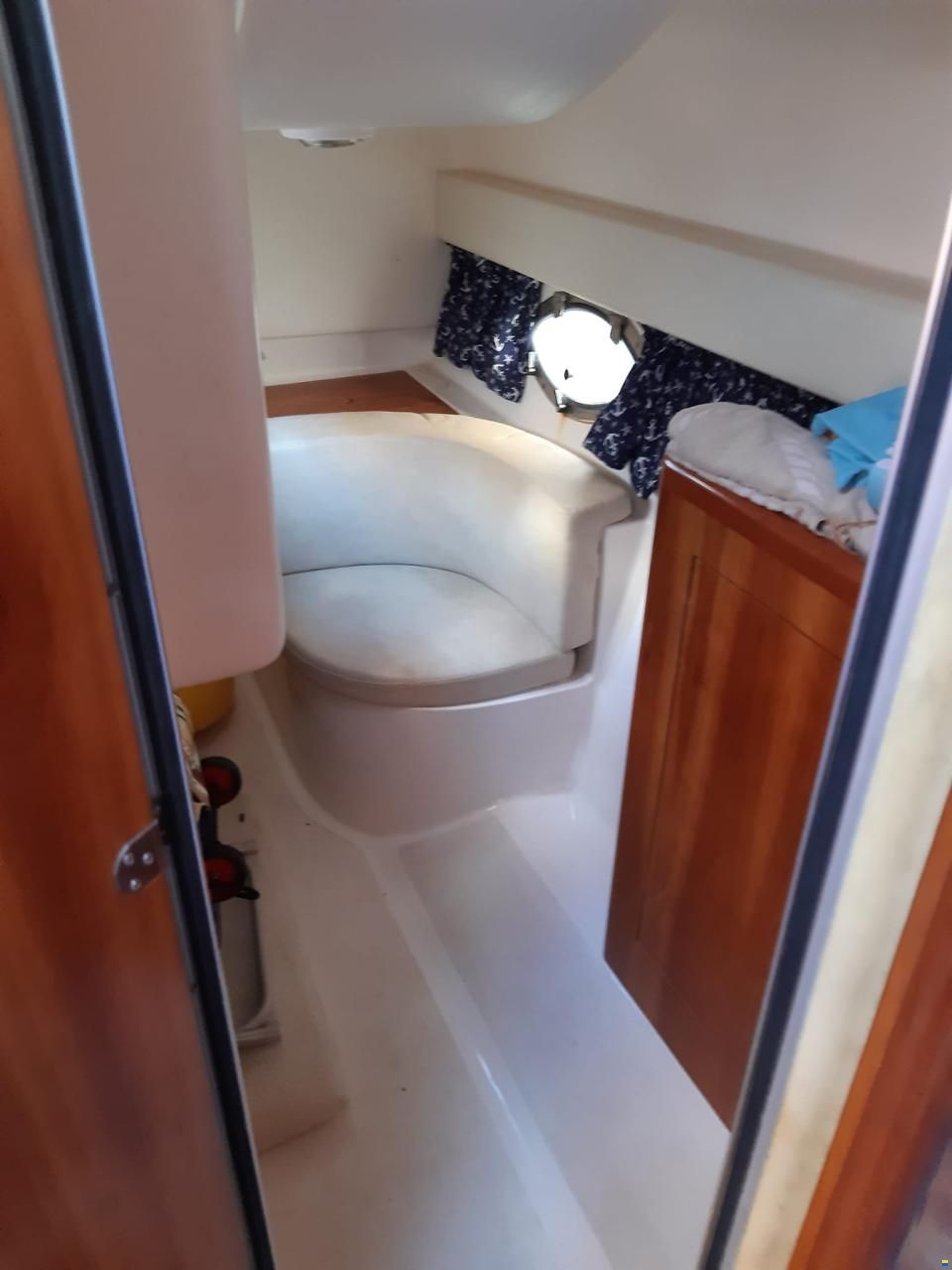 Man&ograve; Marine 32
