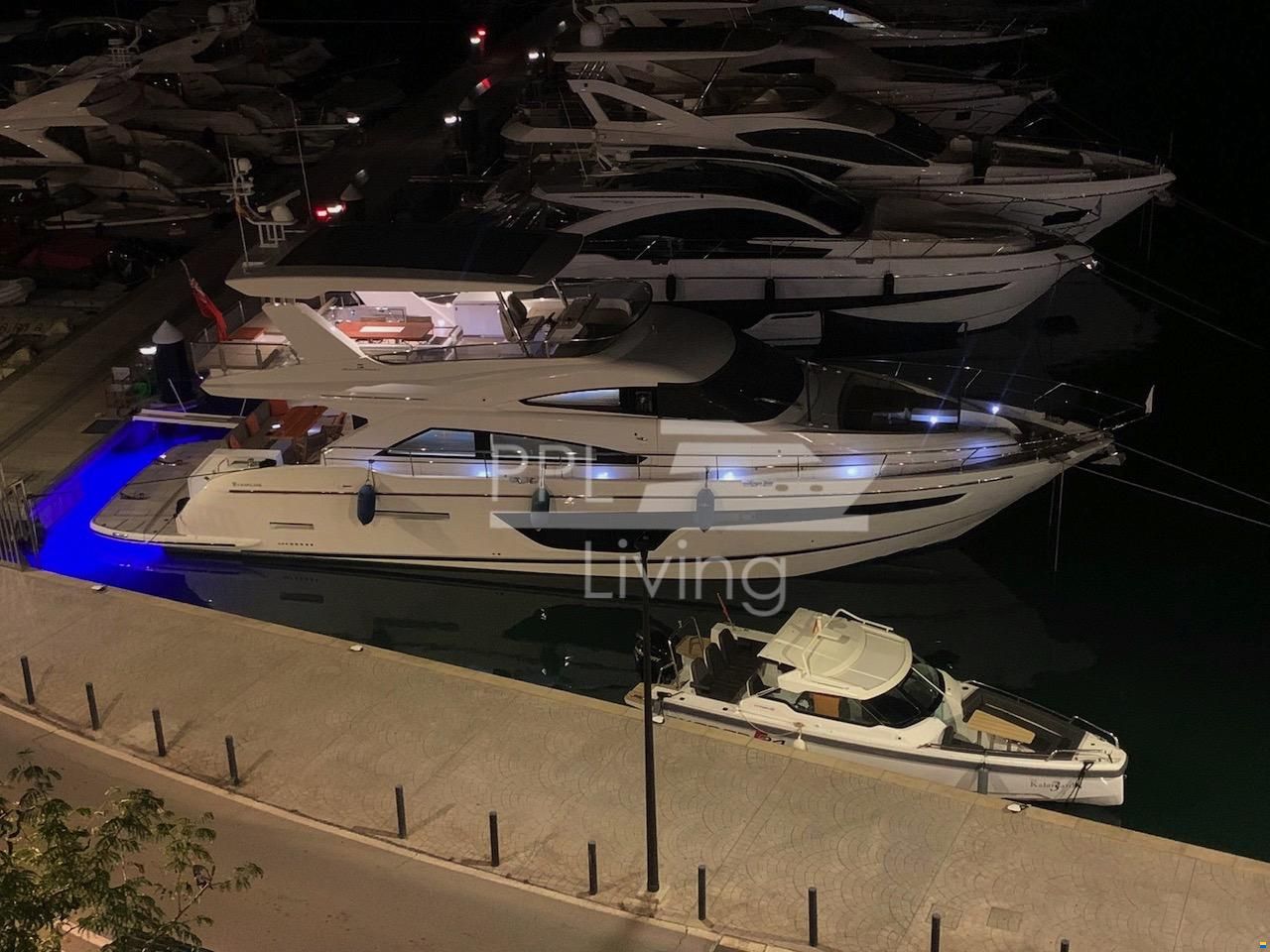 Fairline Squadron 65