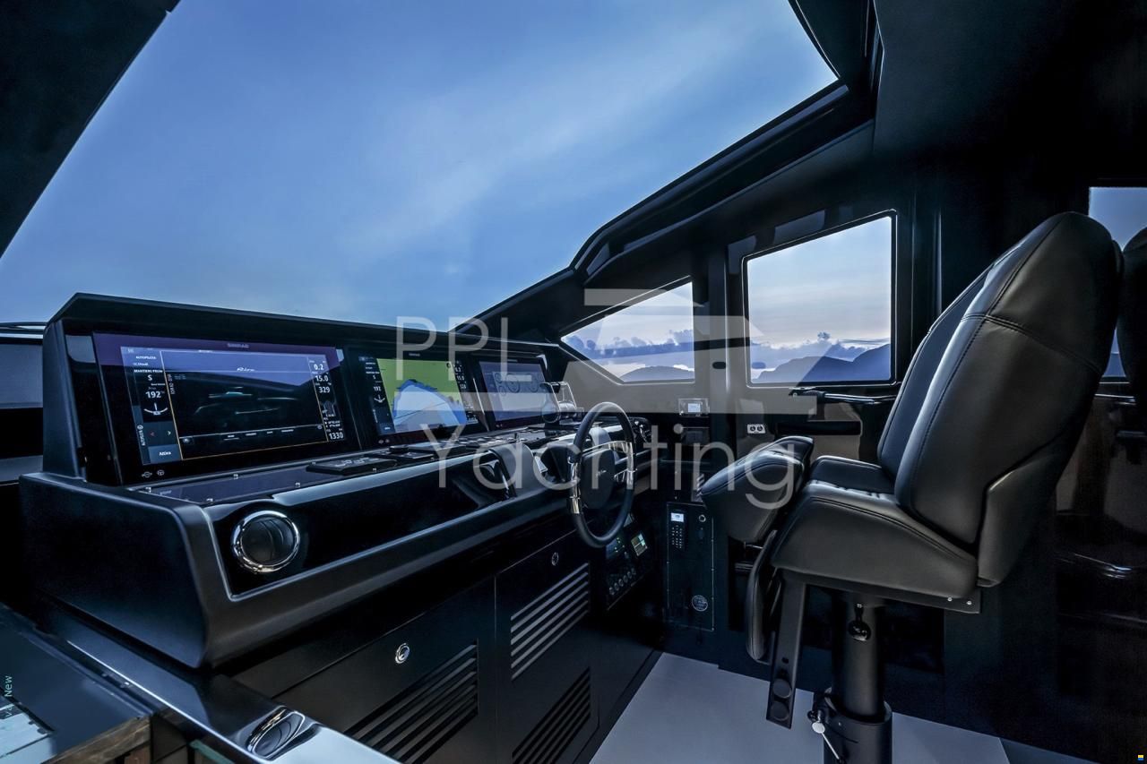 Riva Diva 82