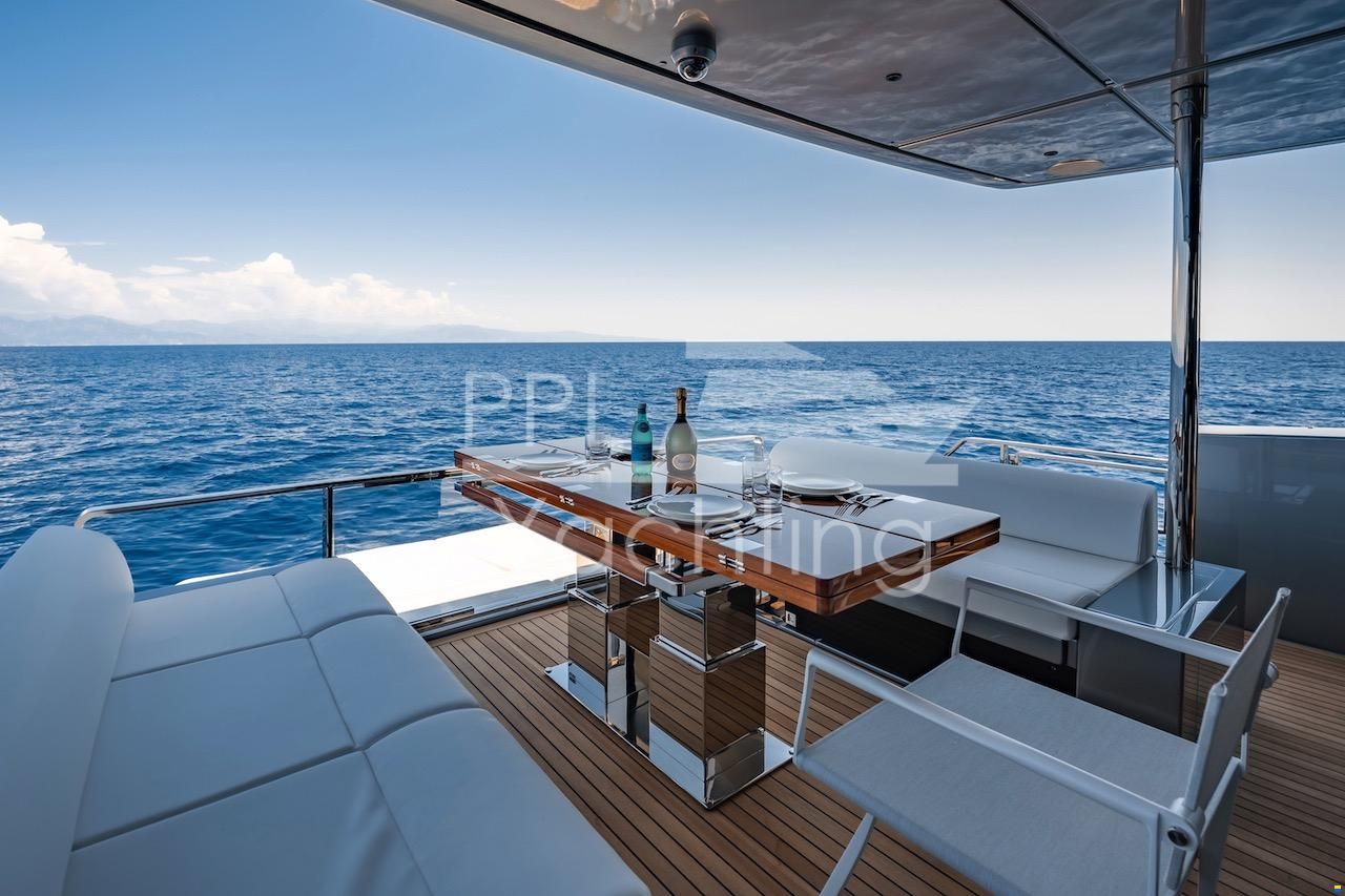 Riva Diva 82