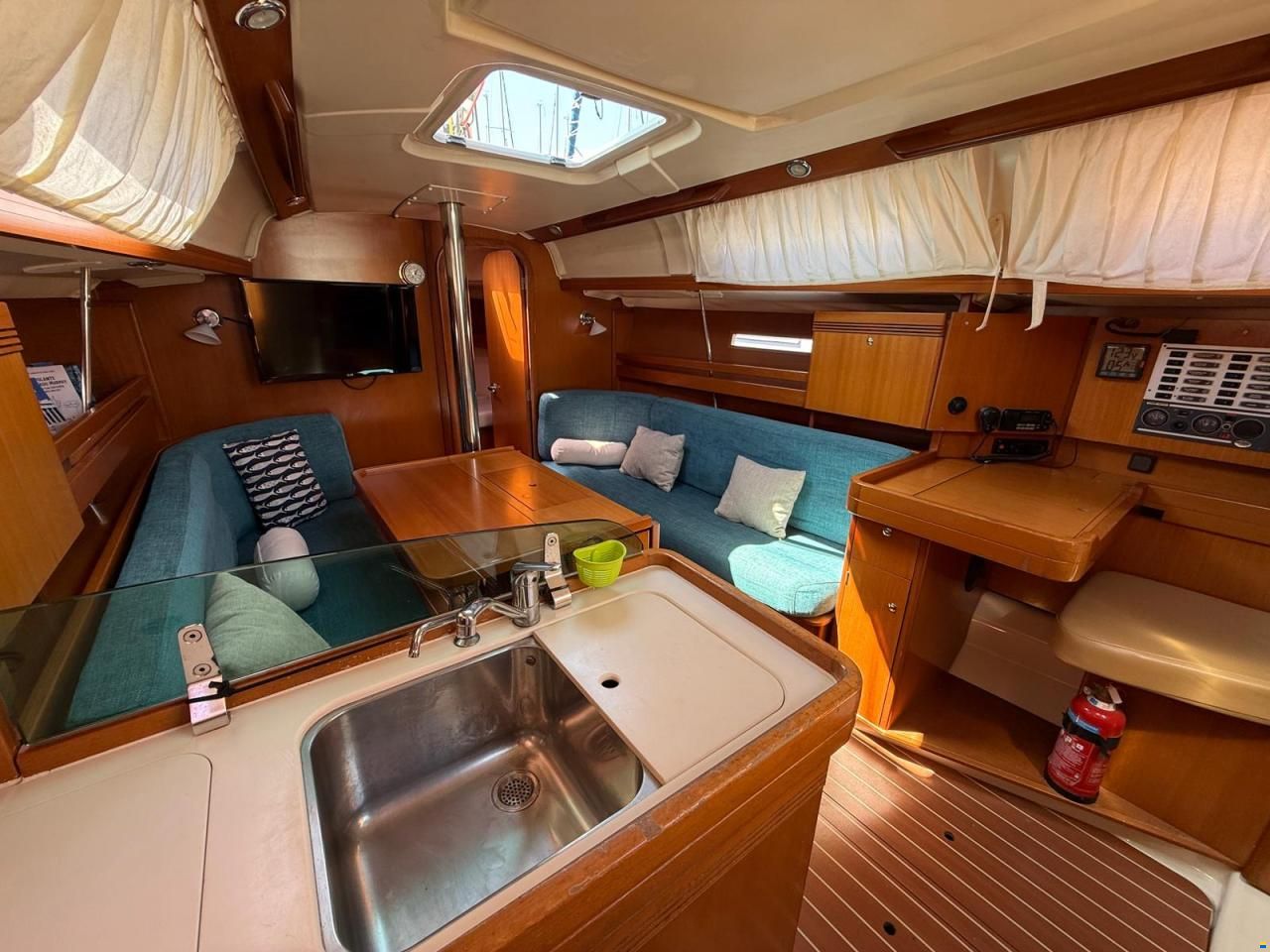 Dufour 34 Performance