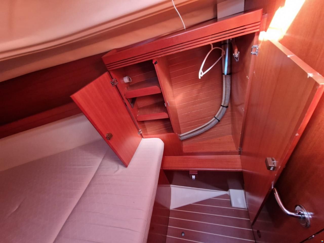 Dufour 34 Performance