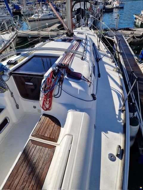 Dufour 34 Performance