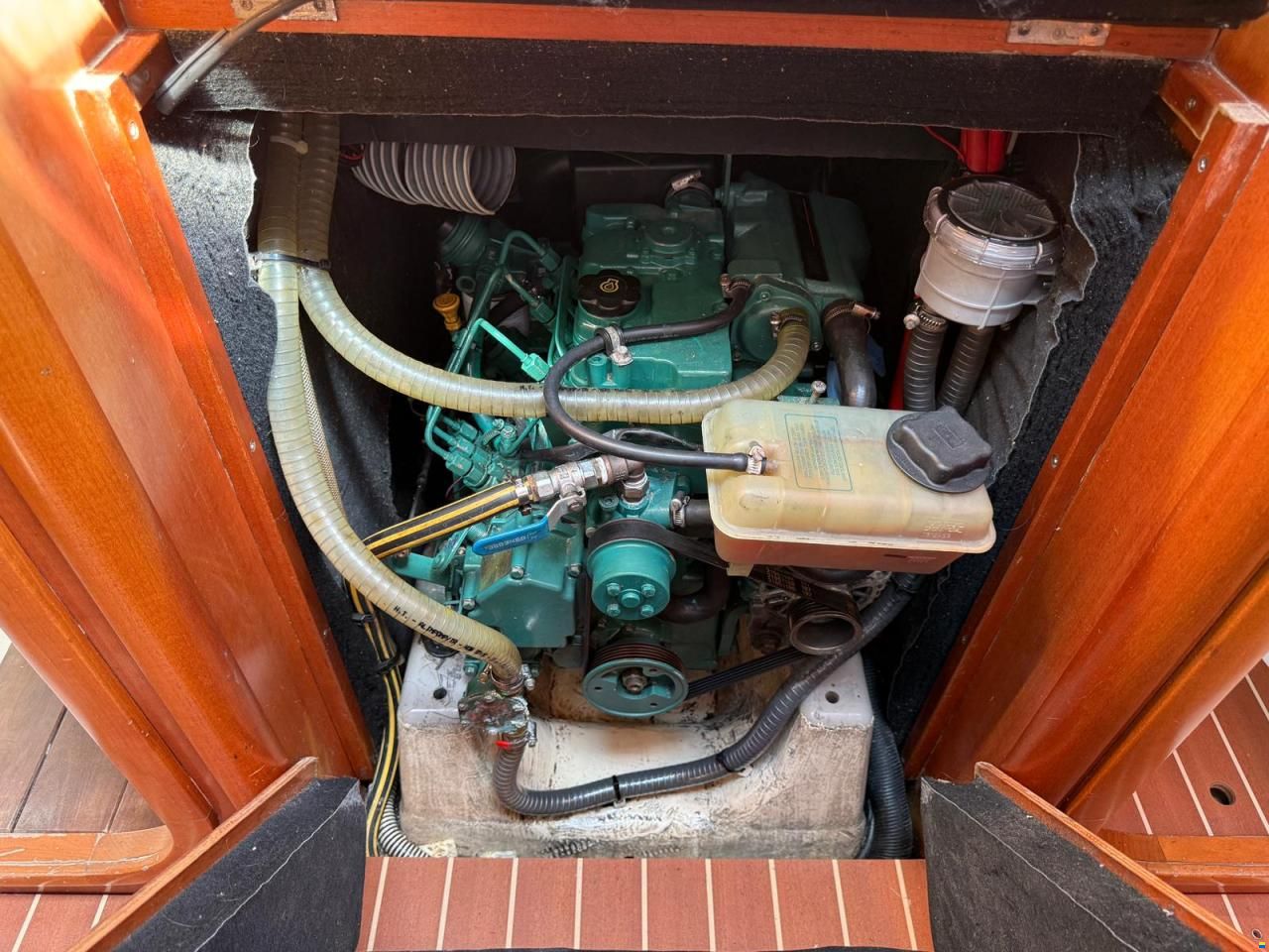 Dufour 34 Performance