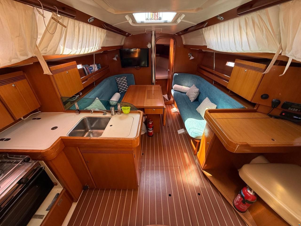 Dufour 34 Performance