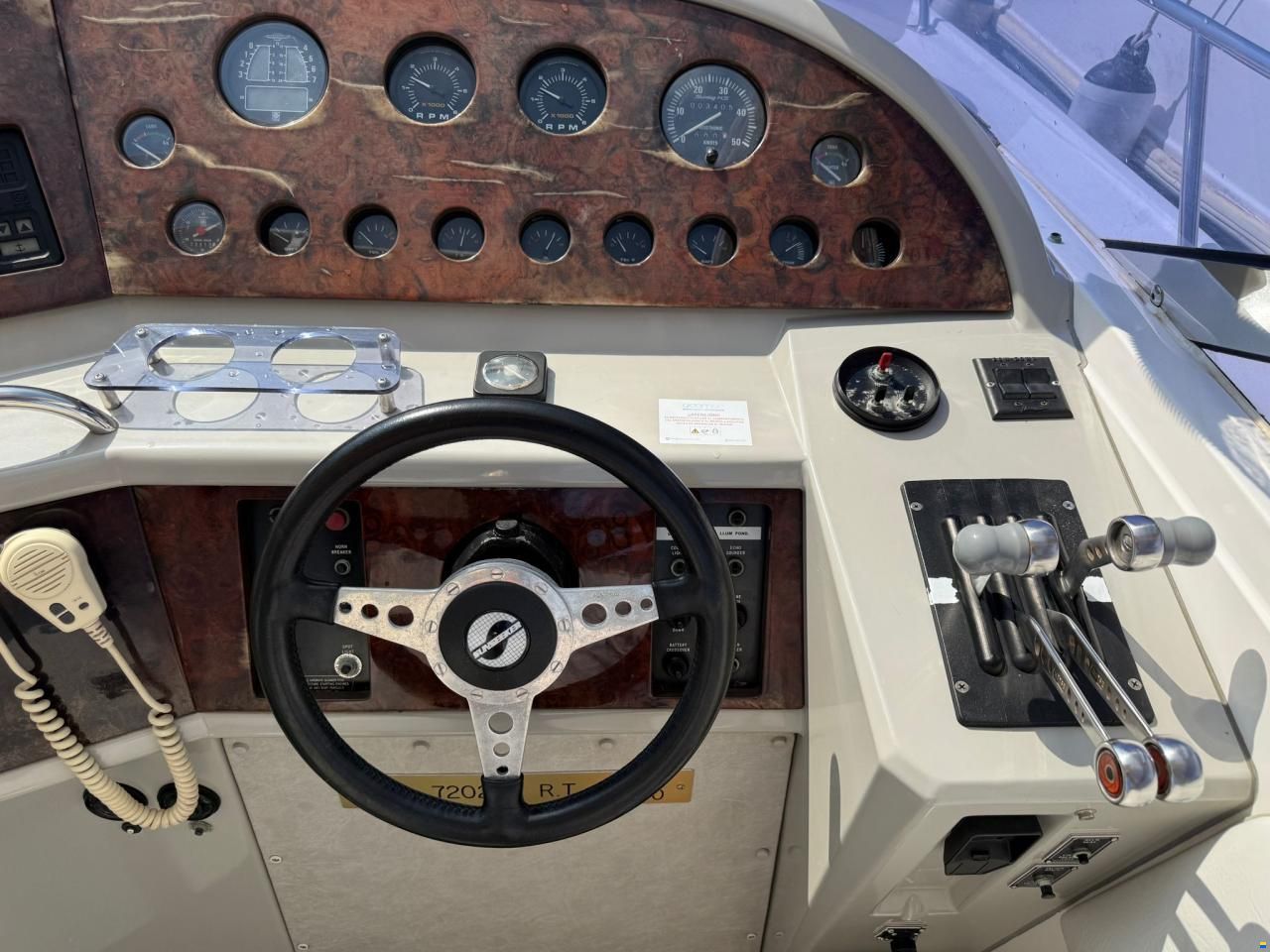 Sunseeker Tuntherhawk 43