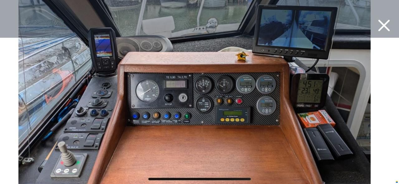 Rosebank Marine Sedan 31