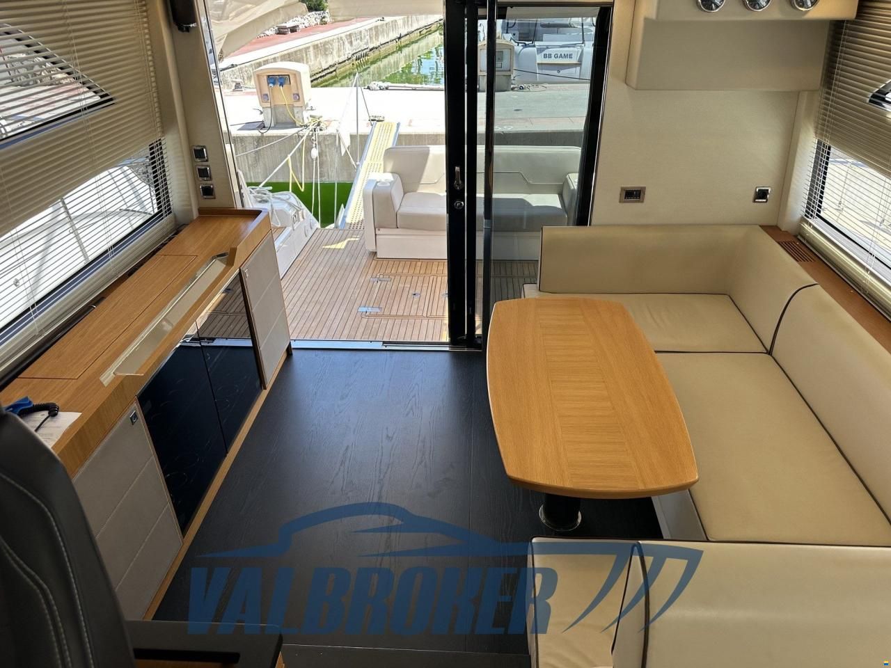 Fairline SQUADRON 48