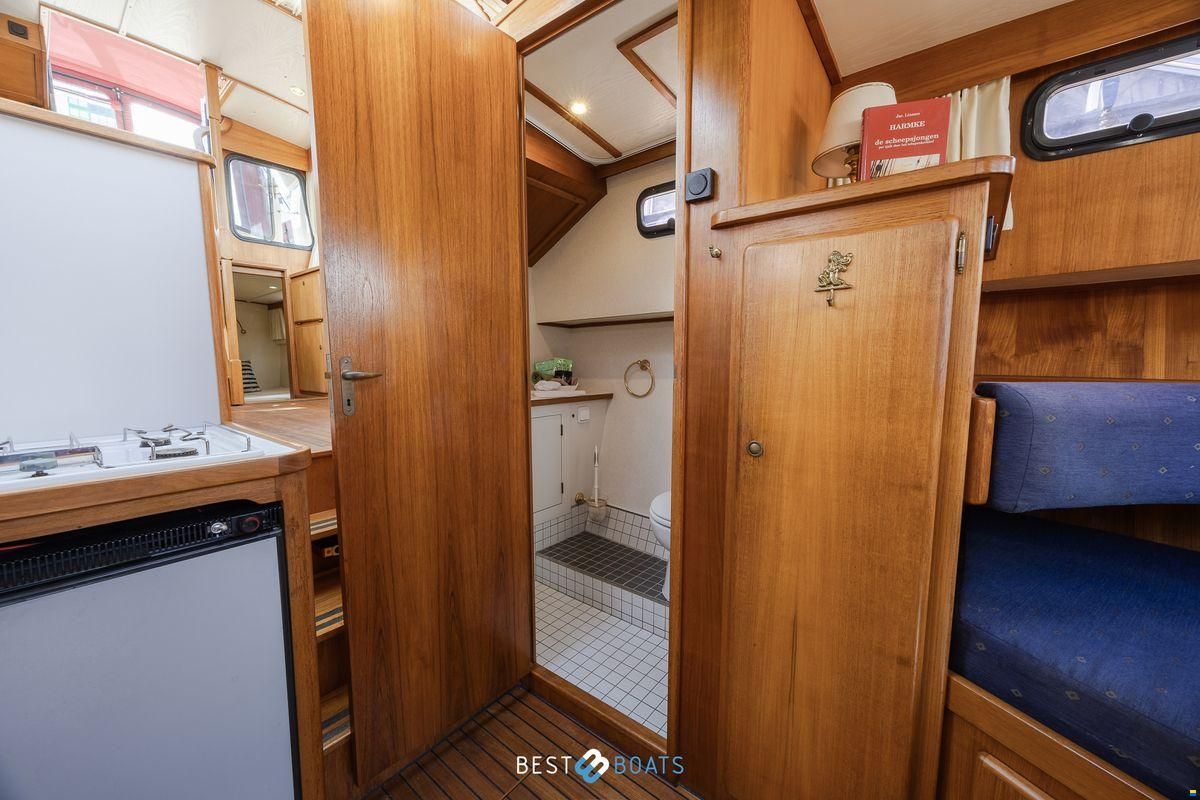 Linssen 37 SE