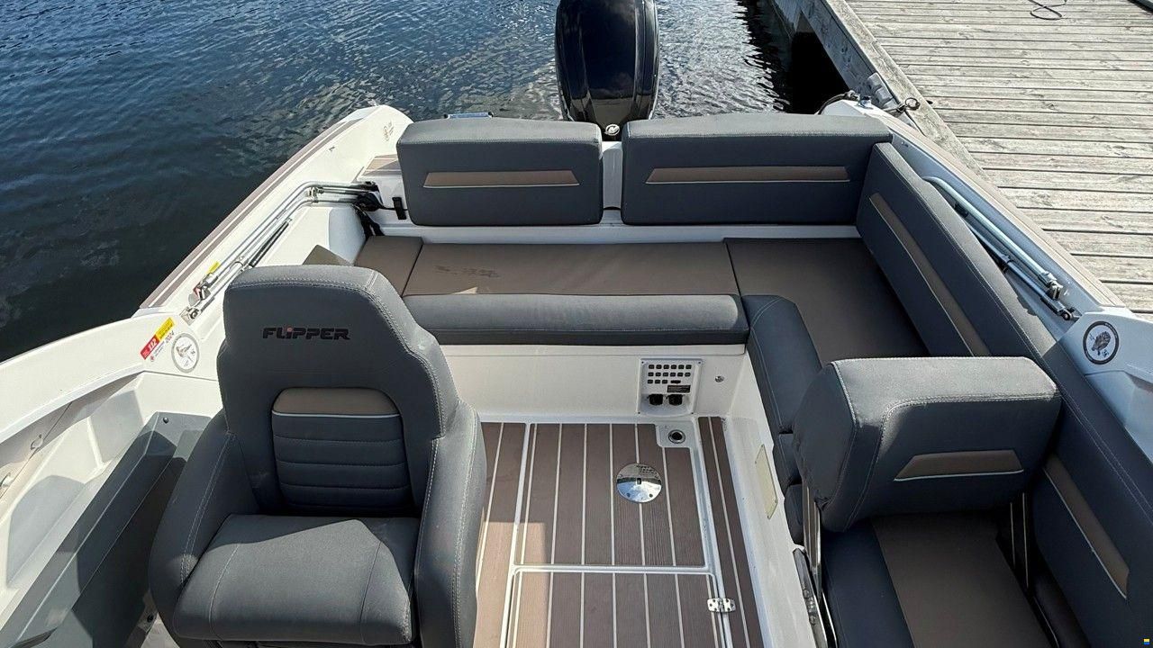 Flipper 640 ST