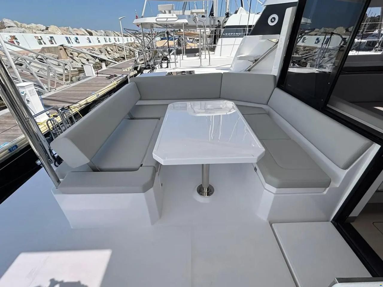 Leopard 42