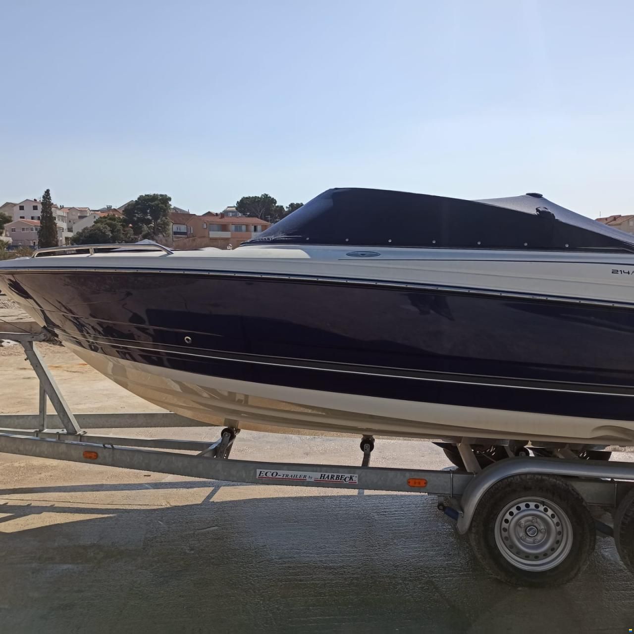Monterey 214