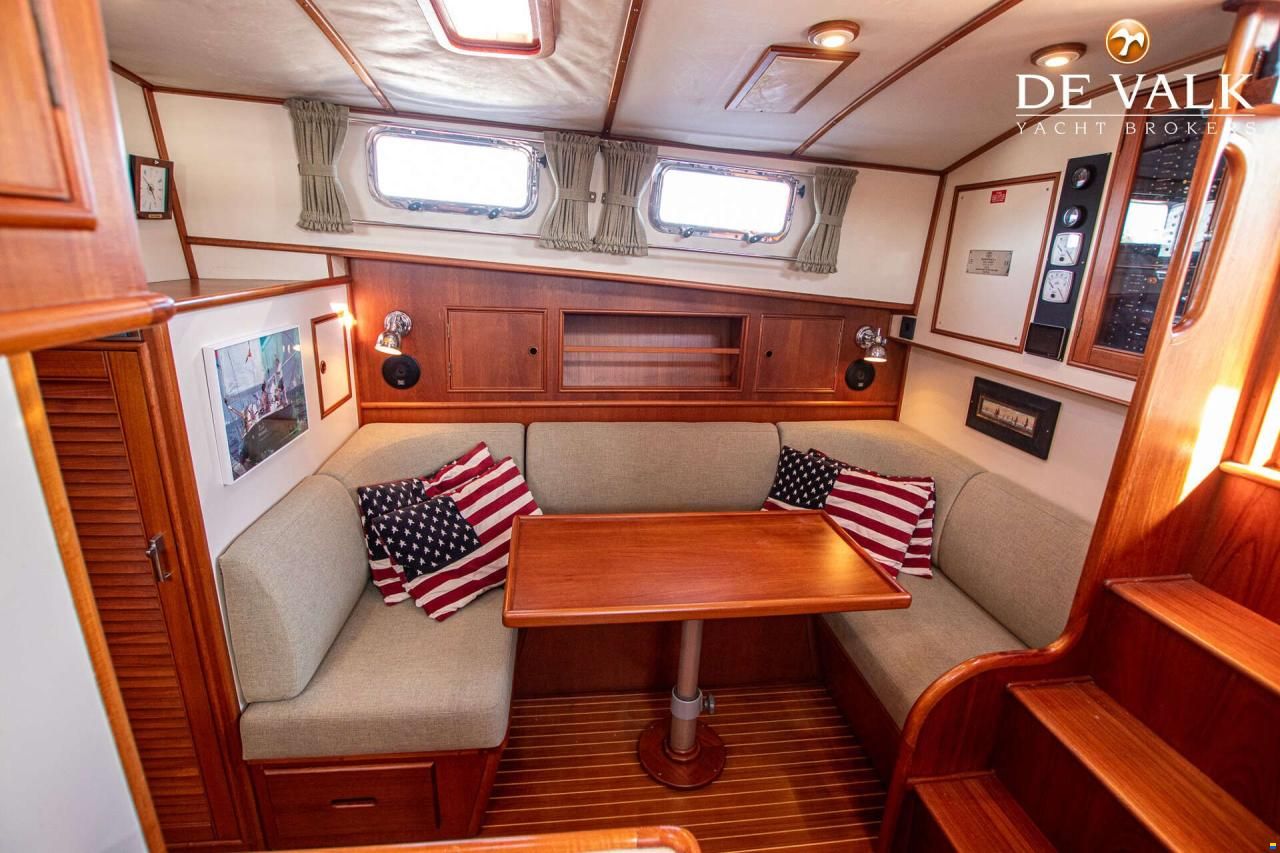 Grand Banks 38 Eastbay EX