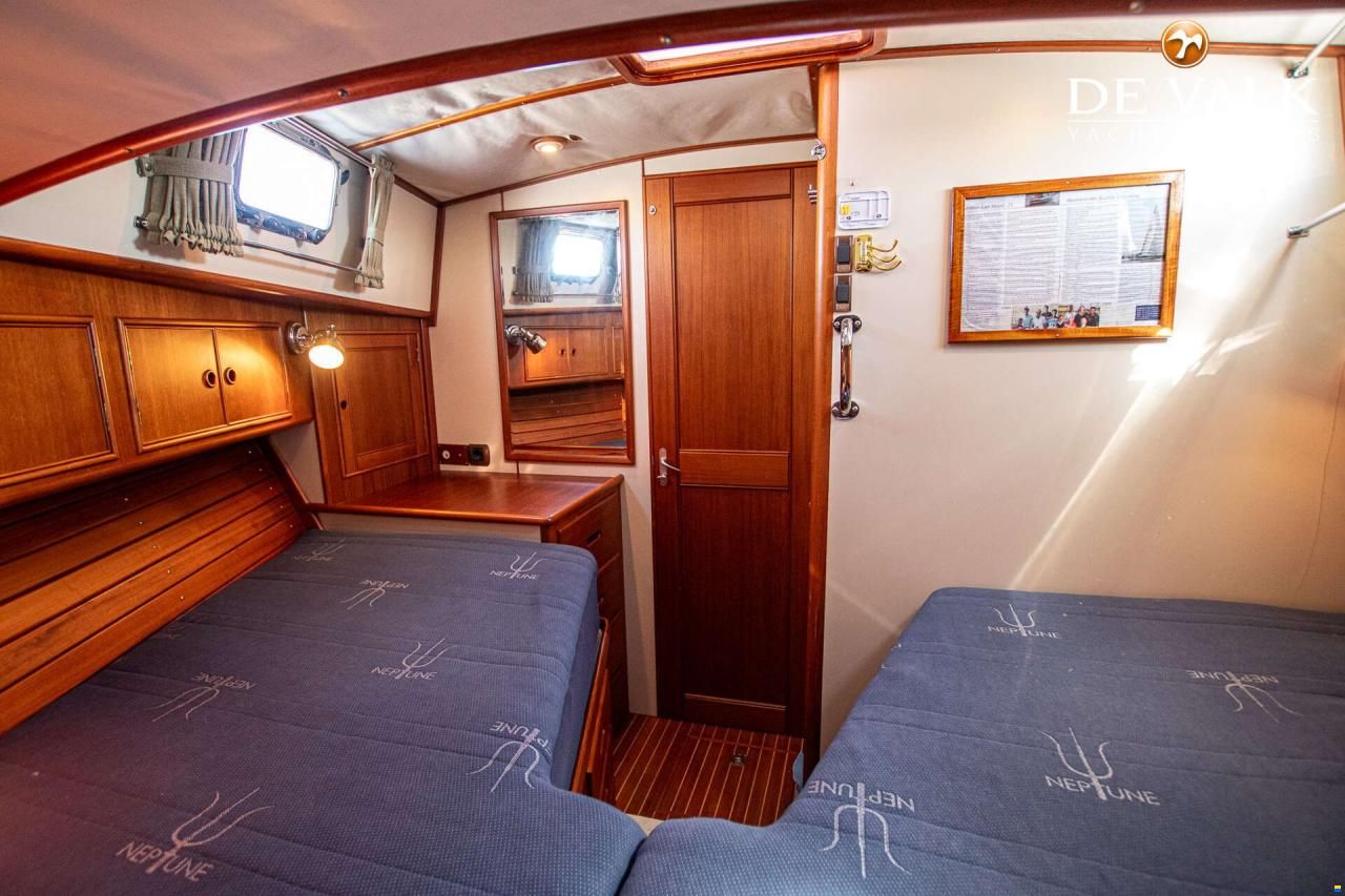 Grand Banks 38 Eastbay EX