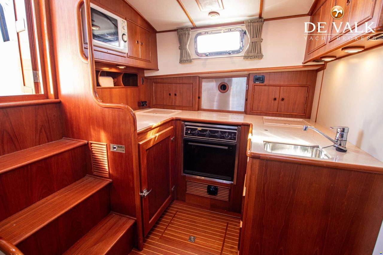 Grand Banks 38 Eastbay EX