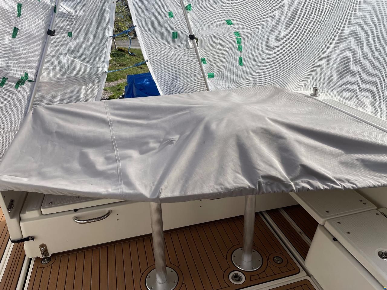 Quicksilver 855 Weekender
