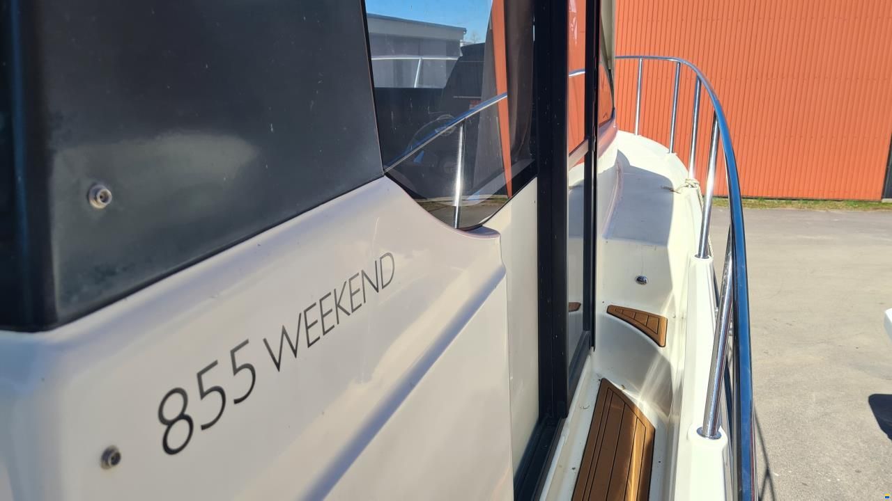 Quicksilver 855 Weekender